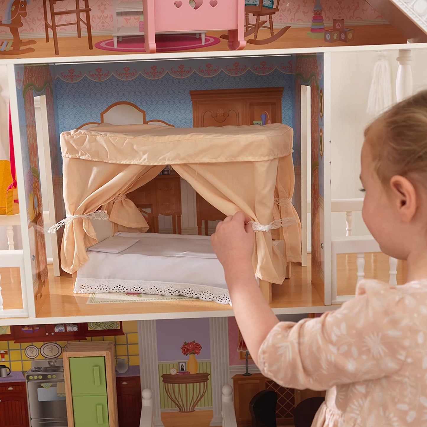 Dollhouse with Furniture for kids - Little Kids Business