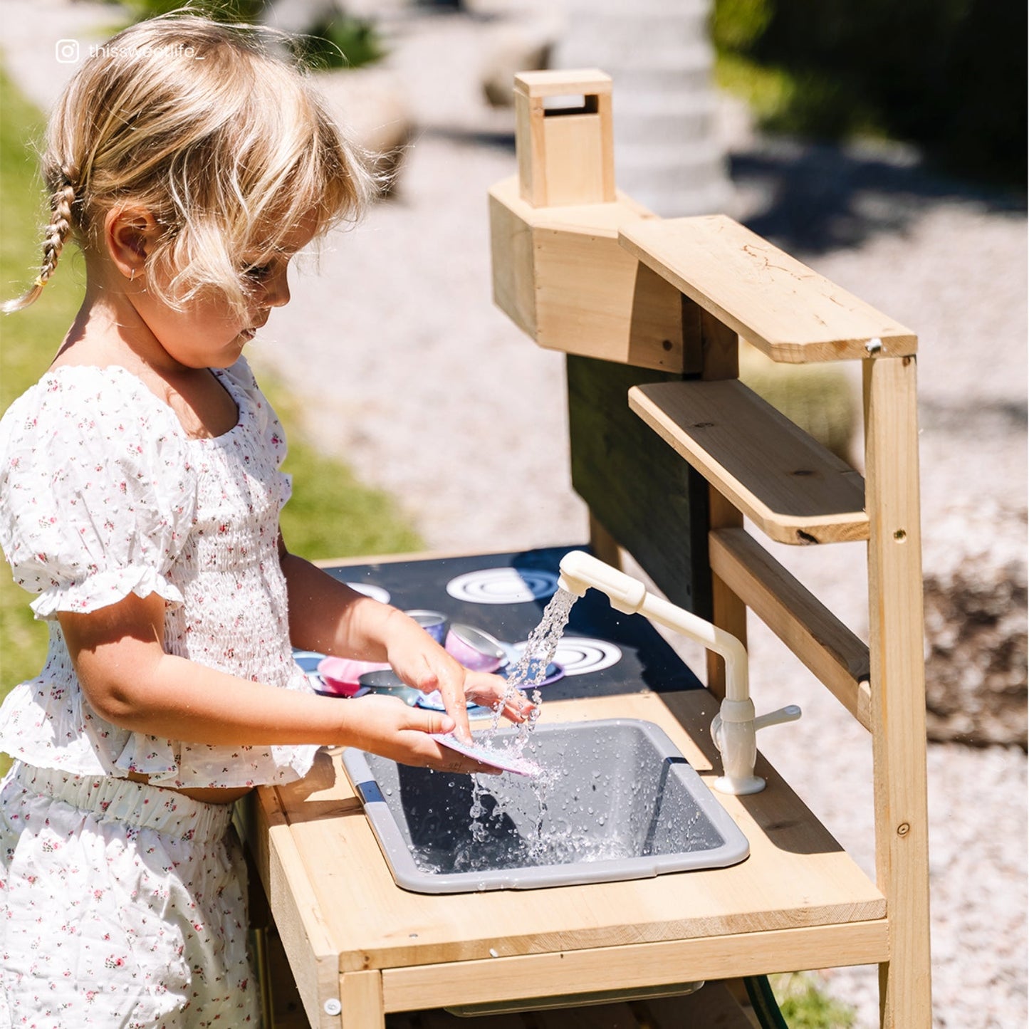 Lifespan Kids Ramsey Outdoor Play Kitchen Wooden Toy - Little Kids Business